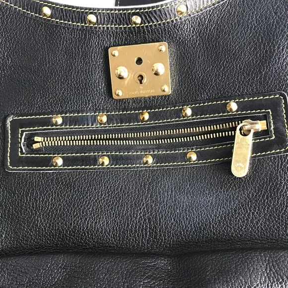 🌟RARE🌟 leather studded hobo Louis Vuitton - Picture 11 of 13
